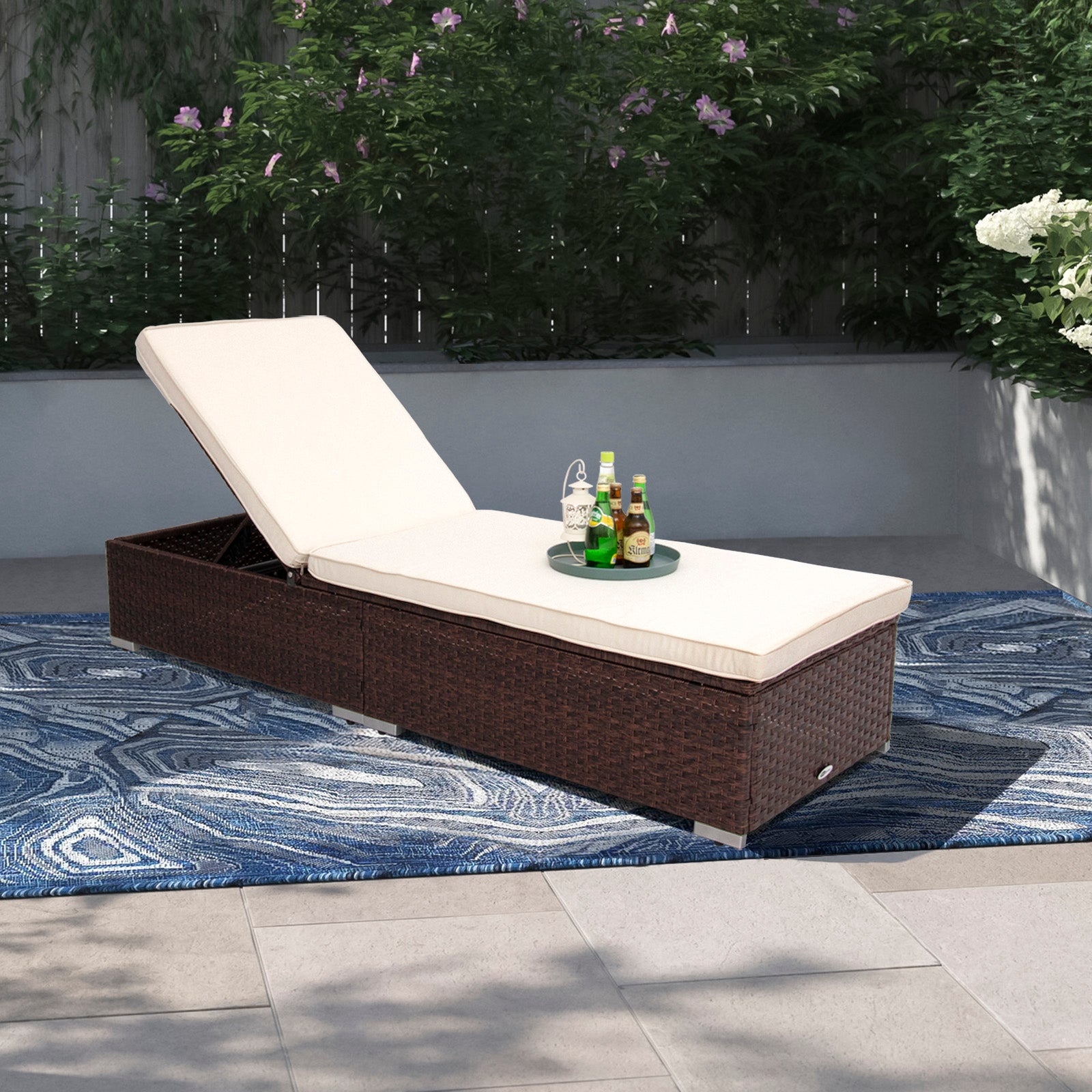 Outdoor rattan sun online loungers